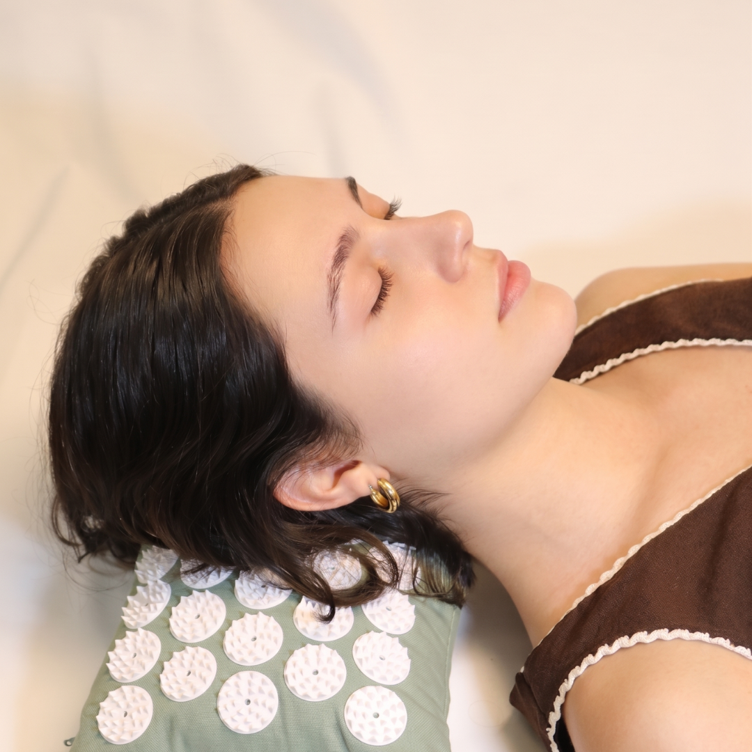 Acupressure Neck Pillow (44x22 cm)