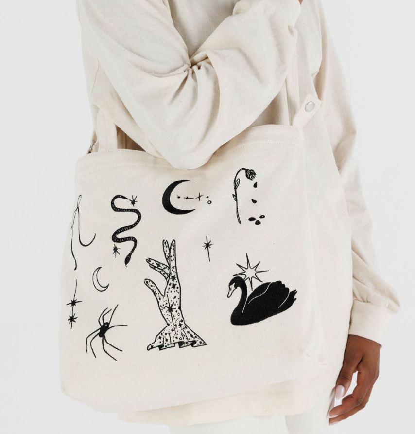 Horizontal Zip Duck Bag