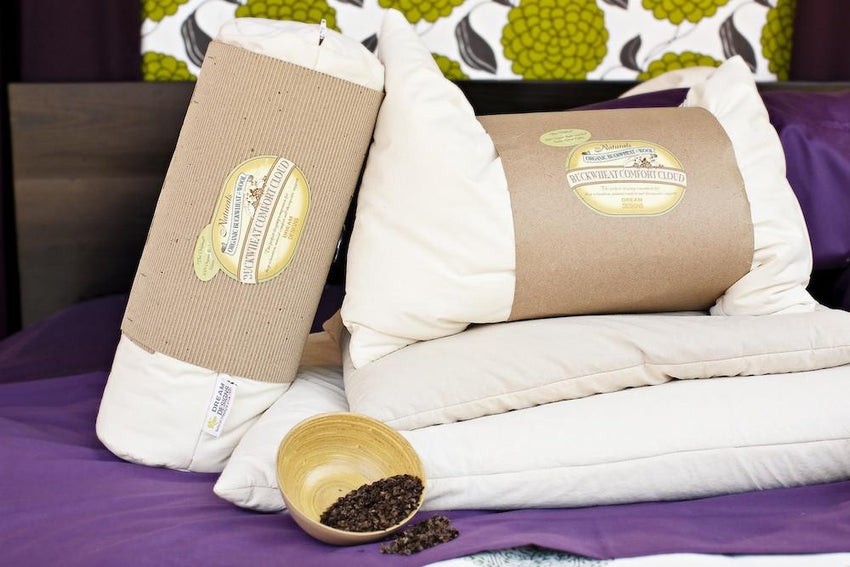 Organic Buckwheat Pillow With Wool (Cloud) by Dream Designs