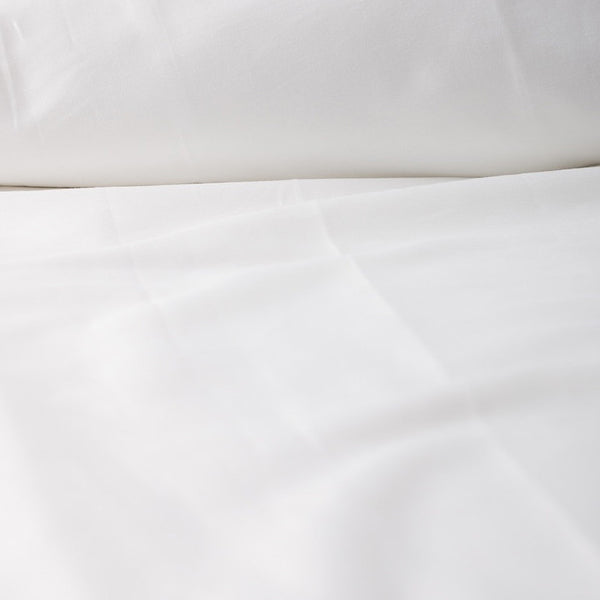 Organic Solid Sateen Fitted Sheet by Dream Designs